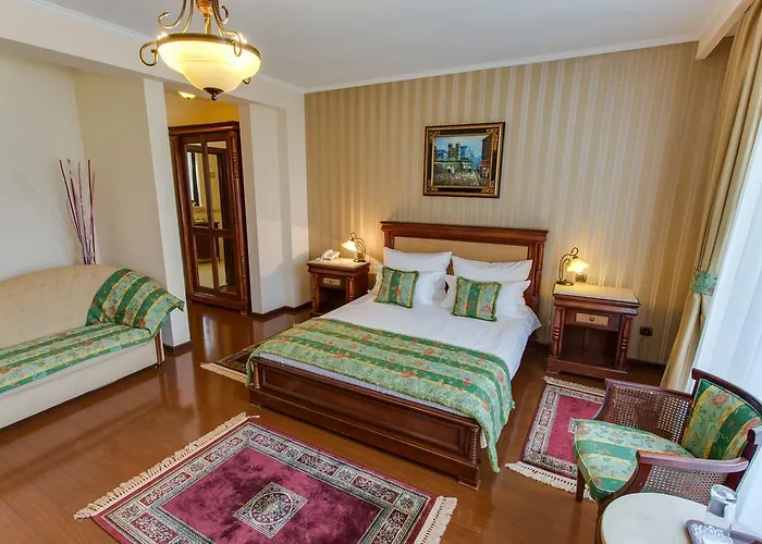Otel Paris Boutique 4*