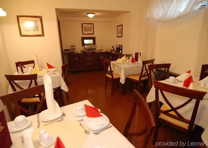 Paris Boutique Otel 4*