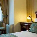 Paris Boutique 4*