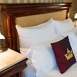Paris Boutique Hotel
