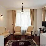Hotel Paris Boutique 4*