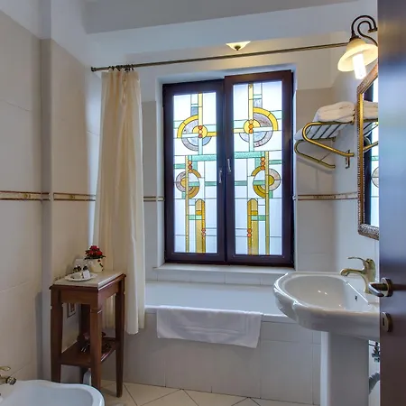 Hotel Paris Boutique Bucharest