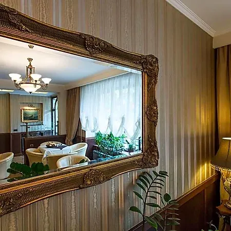 Paris Boutique 4* Bucharest
