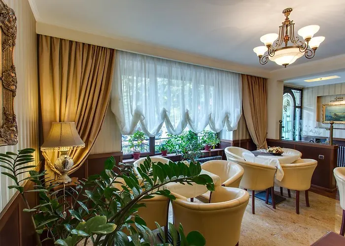 Paris Boutique 4*