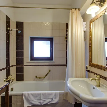 Paris Boutique Hotel