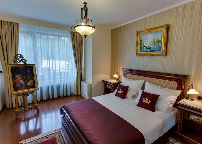Paris Boutique 4*